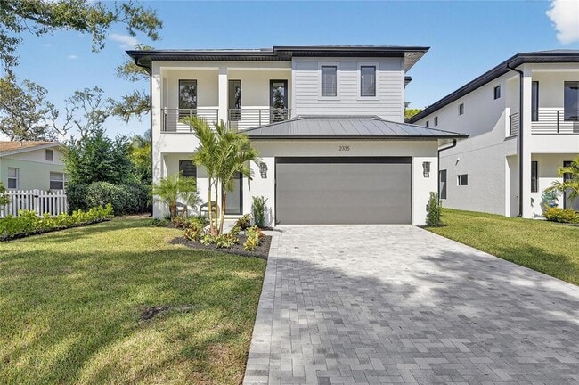 2335 Oak Terrace in Sarasota, FL - Building Photo - Building Photo