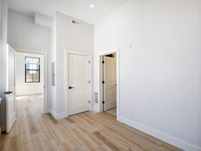 3439 W Lancaster Ave in Philadelphia, PA - Building Photo - Building Photo
