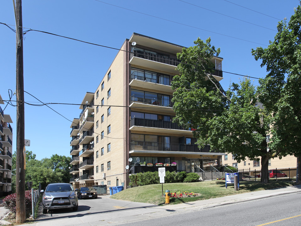 26 Gulliver Road in Toronto, ON - Building Photo