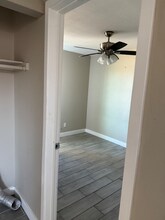 8809 W Roma Ave in Phoenix, AZ - Building Photo - Building Photo