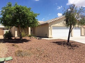 4416 S Donald Pl in Fort Mohave, AZ - Building Photo