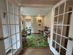 47 N Trenton St in Arlington, VA - Building Photo - Building Photo