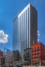 301 W 46th St in New York, NY - Building Photo - Building Photo