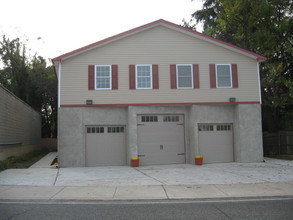 49-53 E Holly Ave in Pitman, NJ - Building Photo - Building Photo