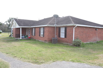 Windmill Run in Sweeny, TX - Building Photo - Building Photo