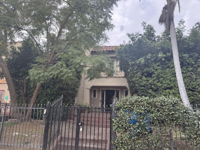 property at 245 S Berendo St