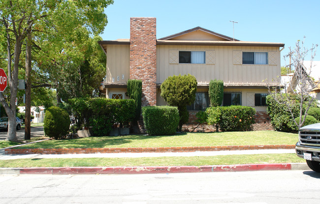 545 W Lexington Dr in Glendale, CA - Foto de edificio - Building Photo