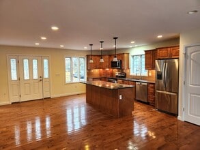 157 Ball Pond Rd in New Fairfield, CT - Building Photo - Building Photo