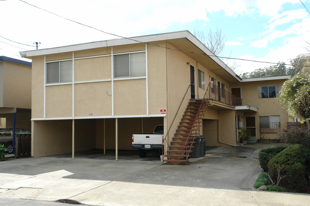 632 Stannage Ave in Albany, CA - Foto de edificio