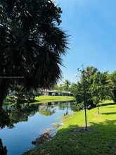 4215 N University Dr in Sunrise, FL - Building Photo - Building Photo
