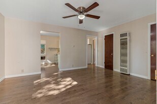 1325 Kirman Ave in Reno, NV - Building Photo