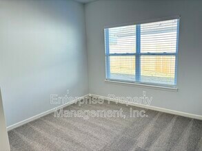 80 Burr Oak Cv in Oakland, TN - Building Photo - Building Photo