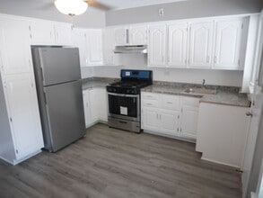 7212 Gough St in Baltimore, MD - Building Photo - Building Photo
