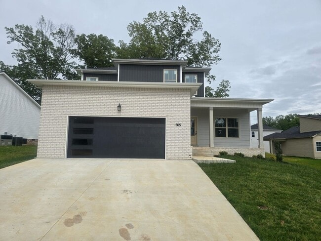 property at 505 N Halifax Ct