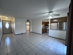 2901 East Roosevelt Street in Phoenix, AZ - Foto de edificio - Interior Photo