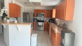 7301 Derby Downs Dr in Austin, TX - Building Photo