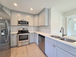 10810 Norman Ave in Fairfax, VA - Building Photo - Building Photo