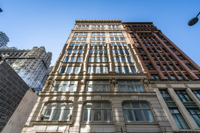 114 Liberty St in New York, NY - Building Photo - Building Photo