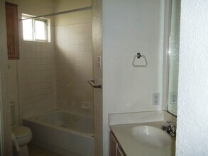 2205 Garrett Dr in Killeen, TX - Building Photo - Building Photo