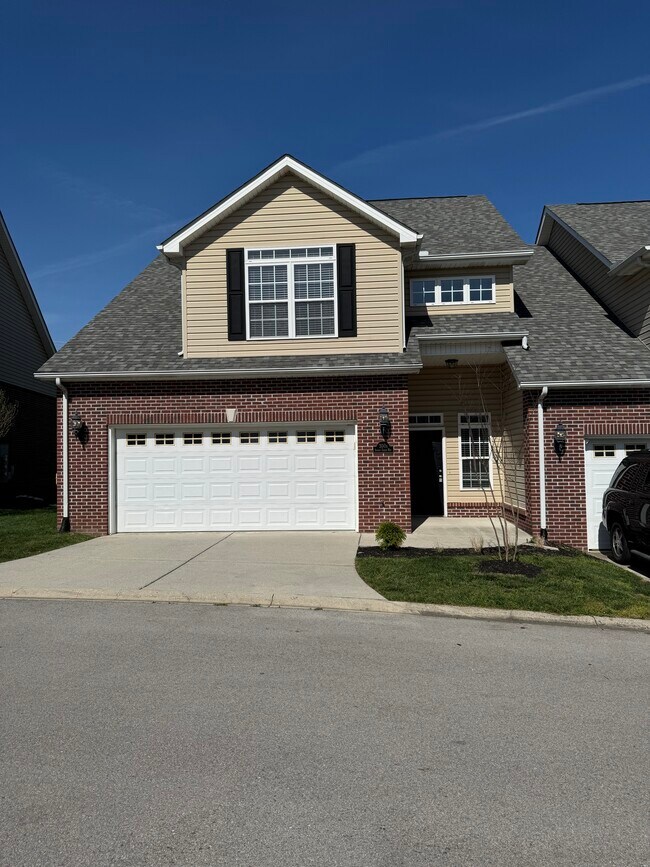 property at 3001 Sunny Creek Way