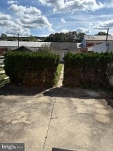 124 E Locust St in Fleetwood, PA - Building Photo - Building Photo