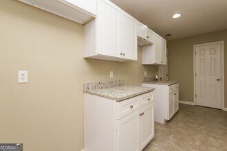 3481 Carriage Chase Rd in Atlanta, GA - Building Photo - Building Photo