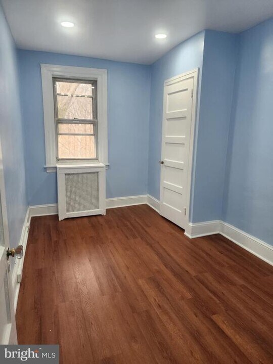 7607 Parkview Rd in Upper Darby, PA - Building Photo