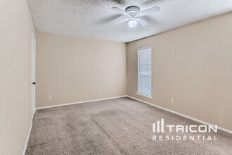 1322 E Spring Valley Rd in Richardson, TX - Building Photo - Building Photo