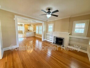 5406 N Suwanee Ave in Tampa, FL - Building Photo - Building Photo