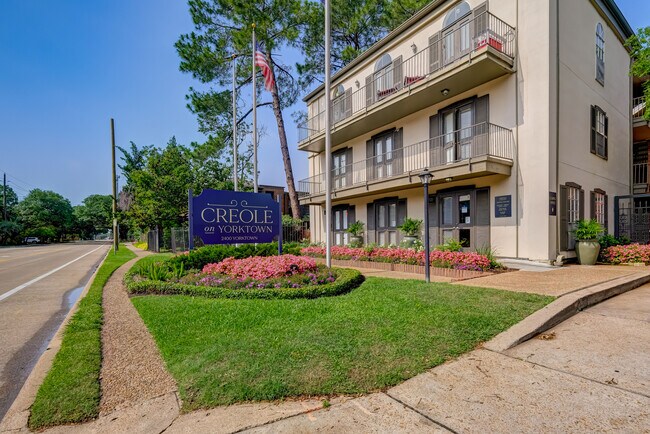 Creole on Yorktown in Houston, TX - Building Photo - Building Photo