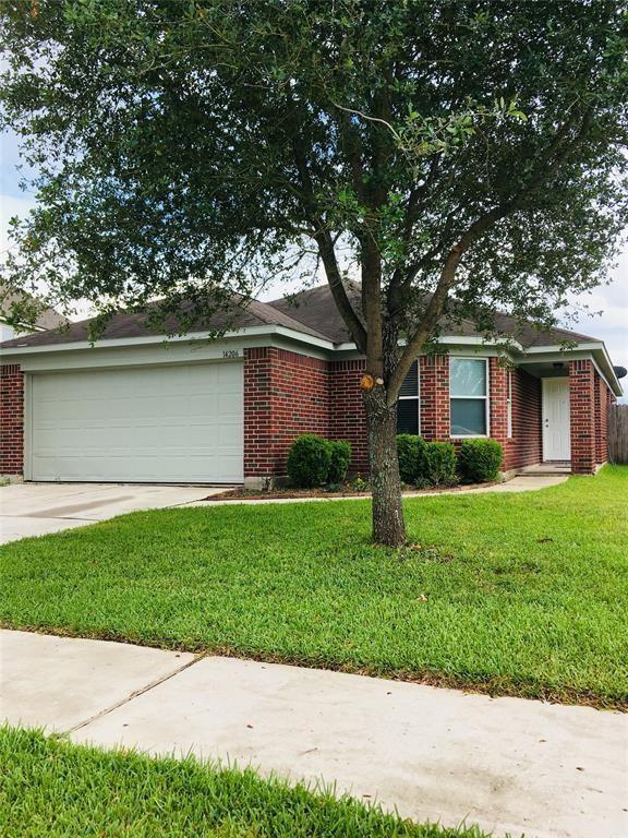 14206 Old Dock Ln in Houston, TX - Foto de edificio - Building Photo