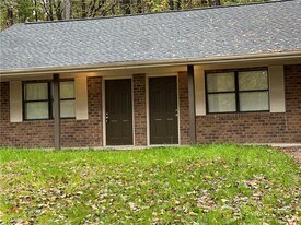 4120 Midway Rd in Douglasville, GA - Building Photo