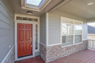 2385 N 4th St in Washougal, WA - Building Photo - Building Photo