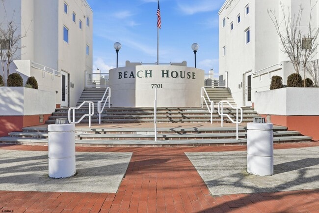 7701 Atlantic Ave in Margate City, NJ - Building Photo - Building Photo