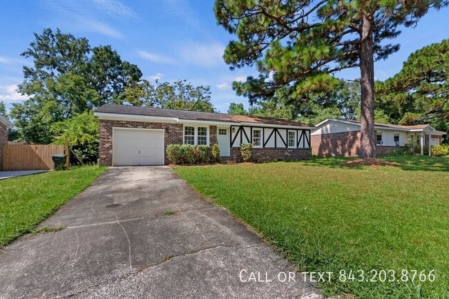 342 Water Oak Dr in Goose Creek, SC - Building Photo - Building Photo