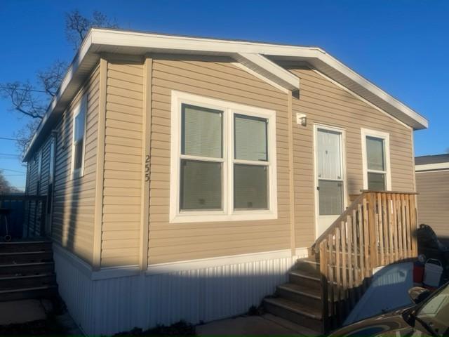 255 Bunting Ln in Madison, WI - Building Photo - Building Photo