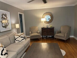 3538 Kingsboro Rd NE in Atlanta, GA - Building Photo - Building Photo