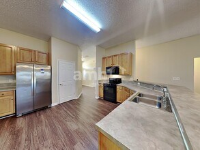 2032 Frogmore Dr in Middleburg, FL - Building Photo - Building Photo