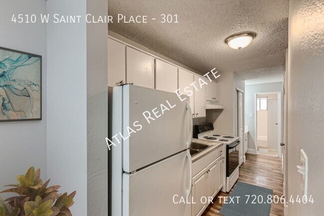 4510 W St Clair Pl, Unit 301 in Denver, CO - Foto de edificio - Building Photo