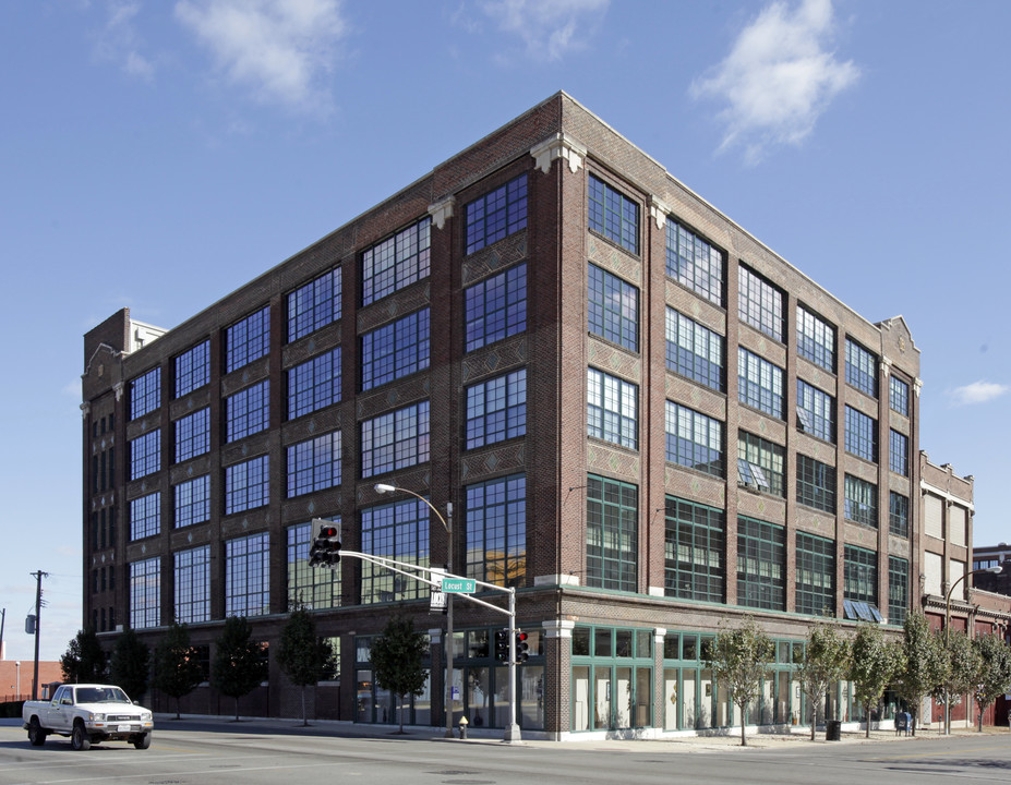 Westgate Lofts in St. Louis, MO - Building Photo