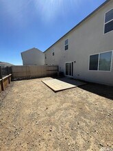 8839 Wolf Moon Dr in Reno, NV - Foto de edificio - Building Photo