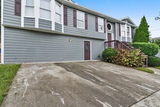 1385 La Maison Dr in Lawrenceville, GA - Building Photo - Building Photo