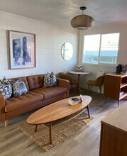 445 Kaiolu St, Unit 5 in Honolulu, HI - Building Photo - Building Photo
