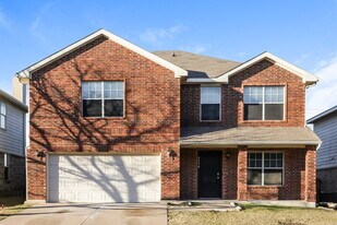 9936 Sparrow Hawk Ln in Fort Worth, TX - Building Photo