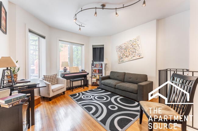 2250 N Cleveland Ave, Unit #1F