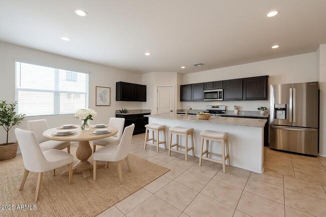 31041 W Avalon Cir in Buckeye, AZ - Building Photo - Building Photo