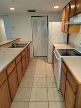 9907 Westwood Dr, Unit 15-2 in Tamarac, FL - Building Photo - Building Photo