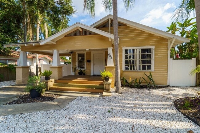 405 E Adalee St in Tampa, FL - Foto de edificio - Building Photo