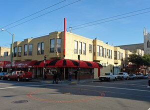 401 Columbus Ave in San Francisco, CA - Building Photo - Building Photo