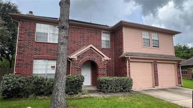 1810 Manor Cir in Rosenberg, TX - Building Photo - Building Photo